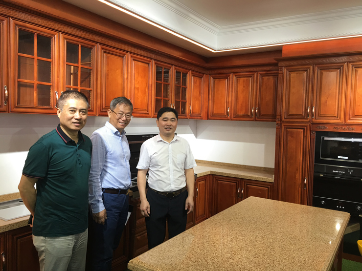 金利集成灶：顺德江苏商会领导莅临金利工业园考察指导