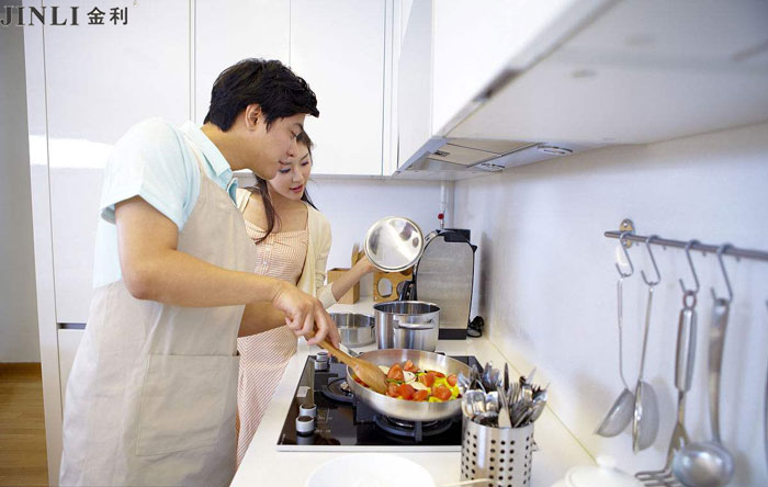 集成灶十大品牌金利:集成灶的坎坷发展史