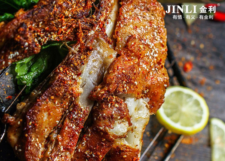 集成灶十大品牌金利:集成灶处理油烟很高效