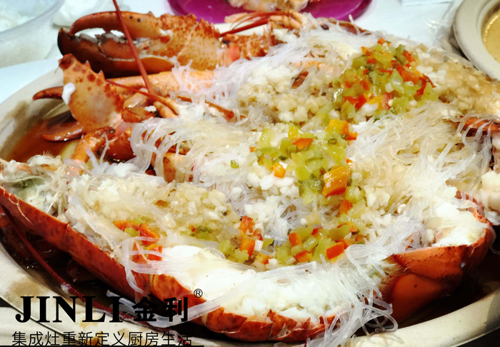 无需为了厨房油烟而头疼,集成灶就搞掂了