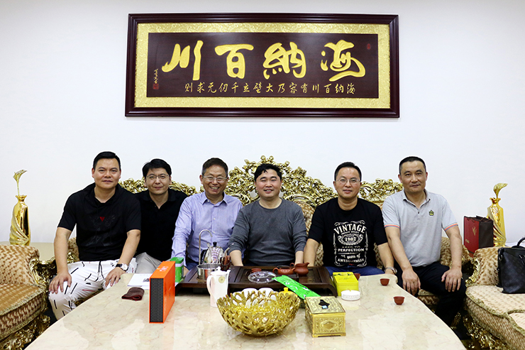 热烈欢迎顺德江苏商会程卫东会长一行莅临金利公司参观指导