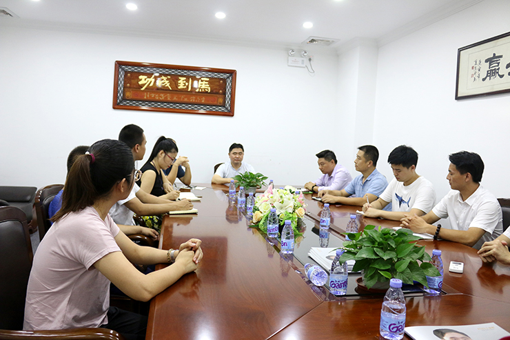 谈感受、讲方法、拓思路——金利集成灶2019年营销战略恳谈会圆满召开