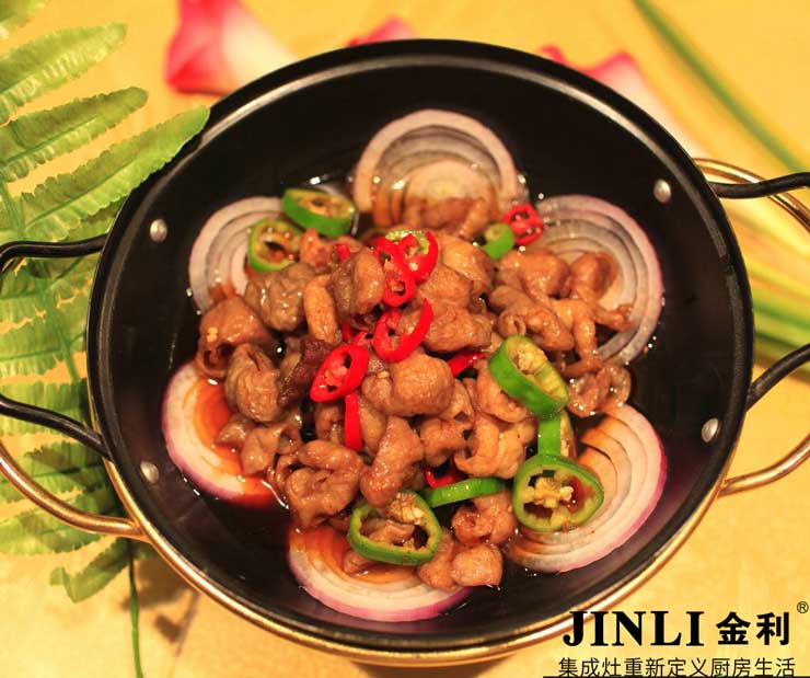 金利环保集成灶与传统油烟机相比具有非常明显的优势