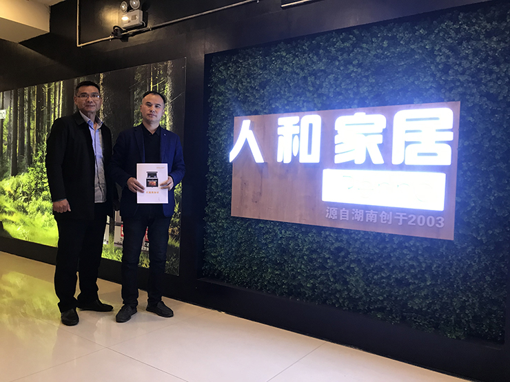 热烈祝贺金利集成灶强势入驻长沙人和家居，三店同庆！