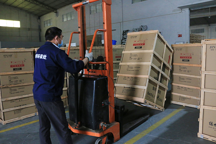 金利集成灶开足马力搞生产 全力赶制订单任务 日夜出货忙