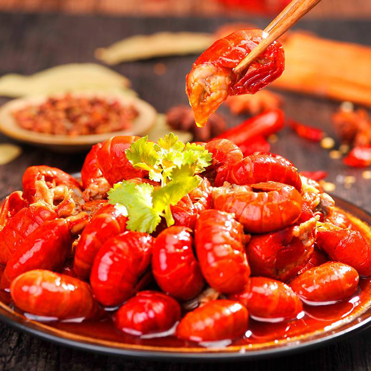 集成灶十大品牌金利：麻辣小龙虾+啤酒，承包你一整个夏天