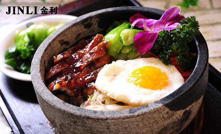 集成灶十大品牌金利，让厨房成为一个可以沟通的地方！