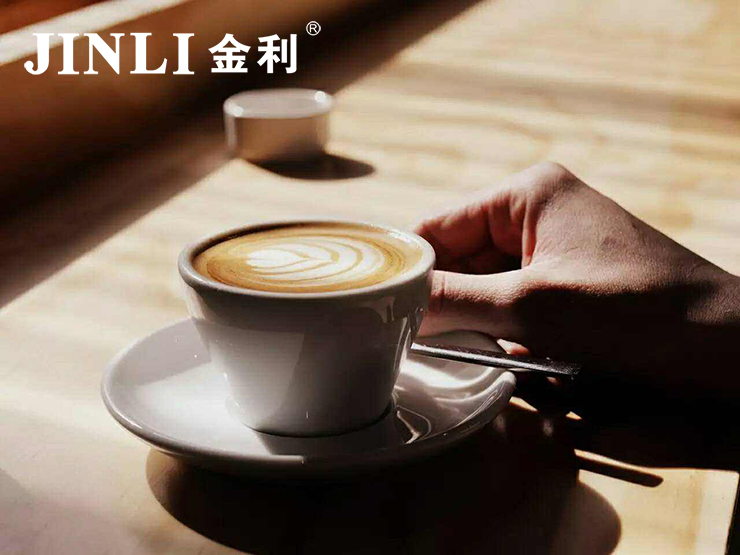 集成灶十大品牌金利：打造女性厨房的知心品牌