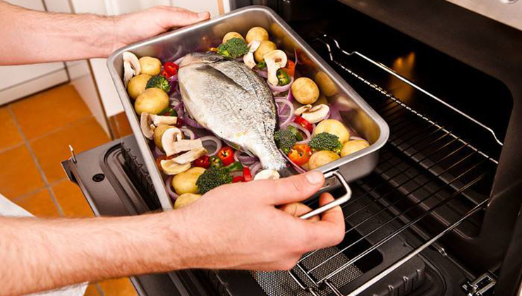 冬季饭菜容易凉 金利集成灶为您排忧解难