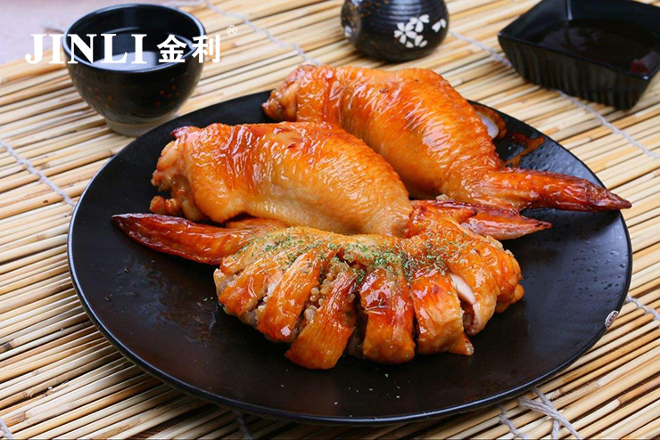 金利集成灶的表现都可圈可点，确实让厨房大变样