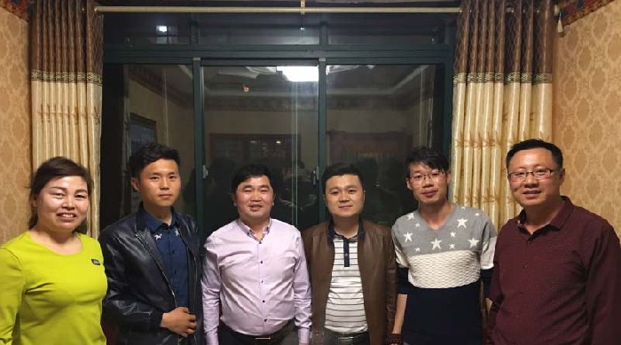 金利集成灶周董事长亲临砍价会现场